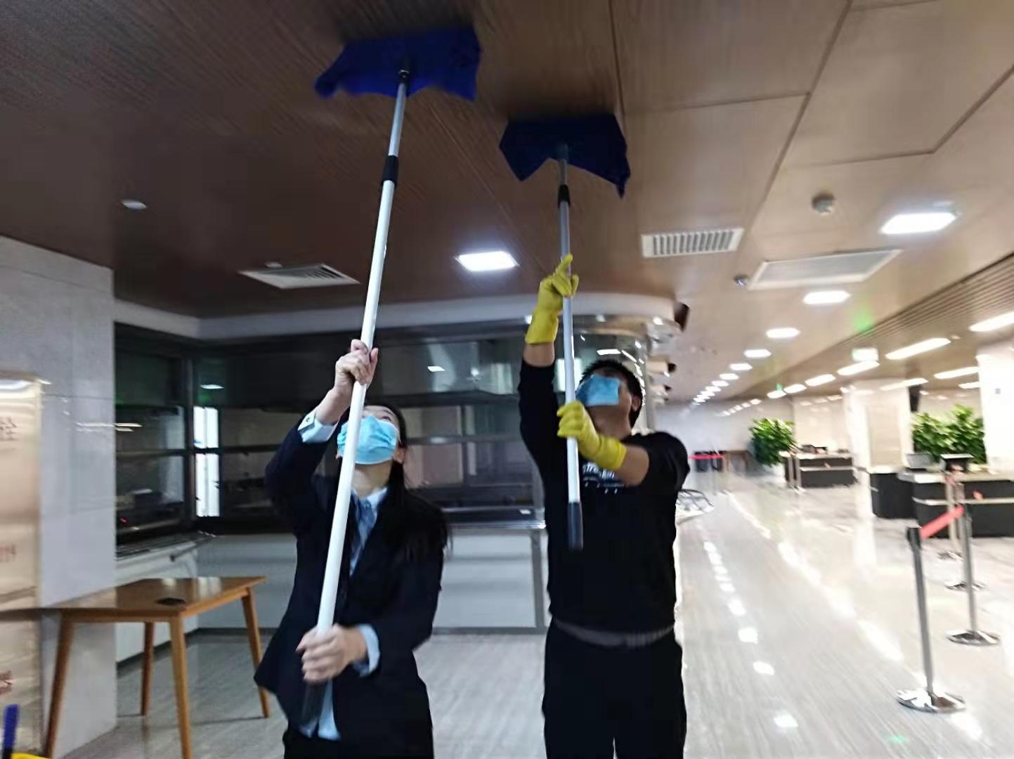 餐廳深（shēn）度清潔